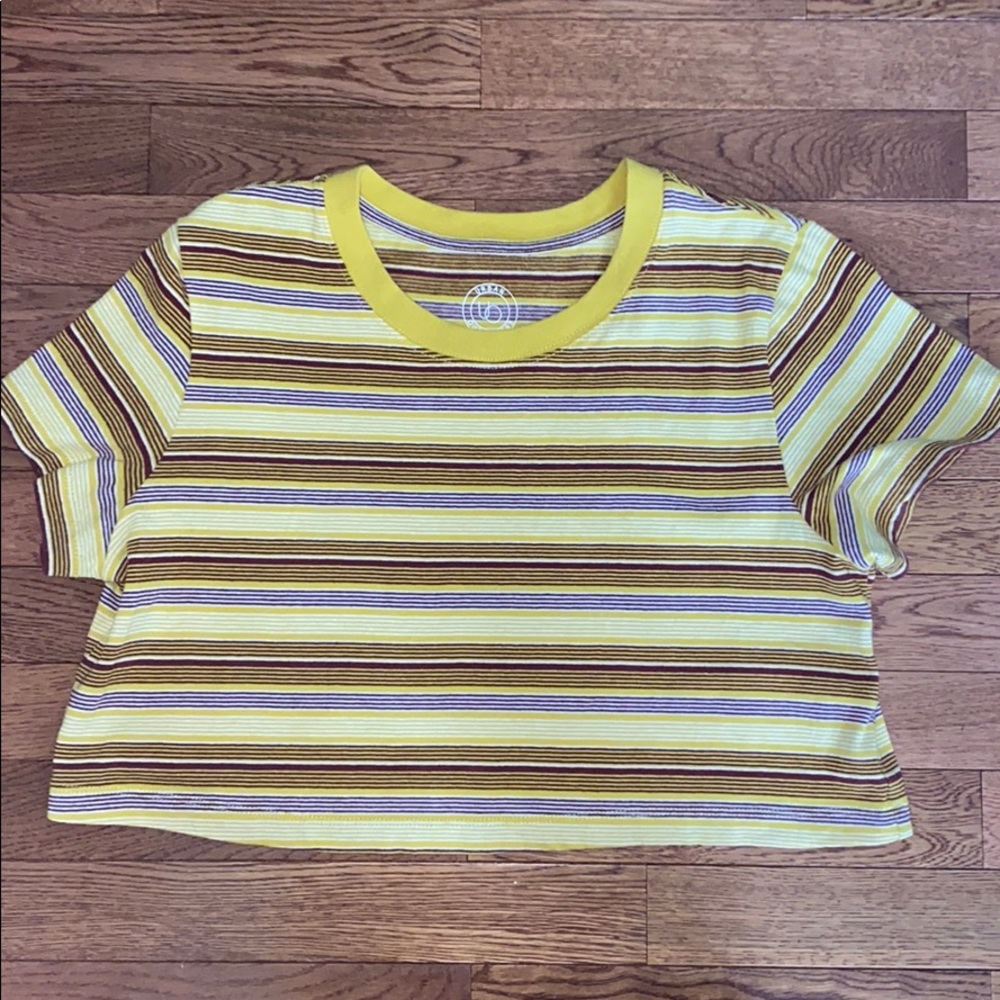 Tee shirt crop top